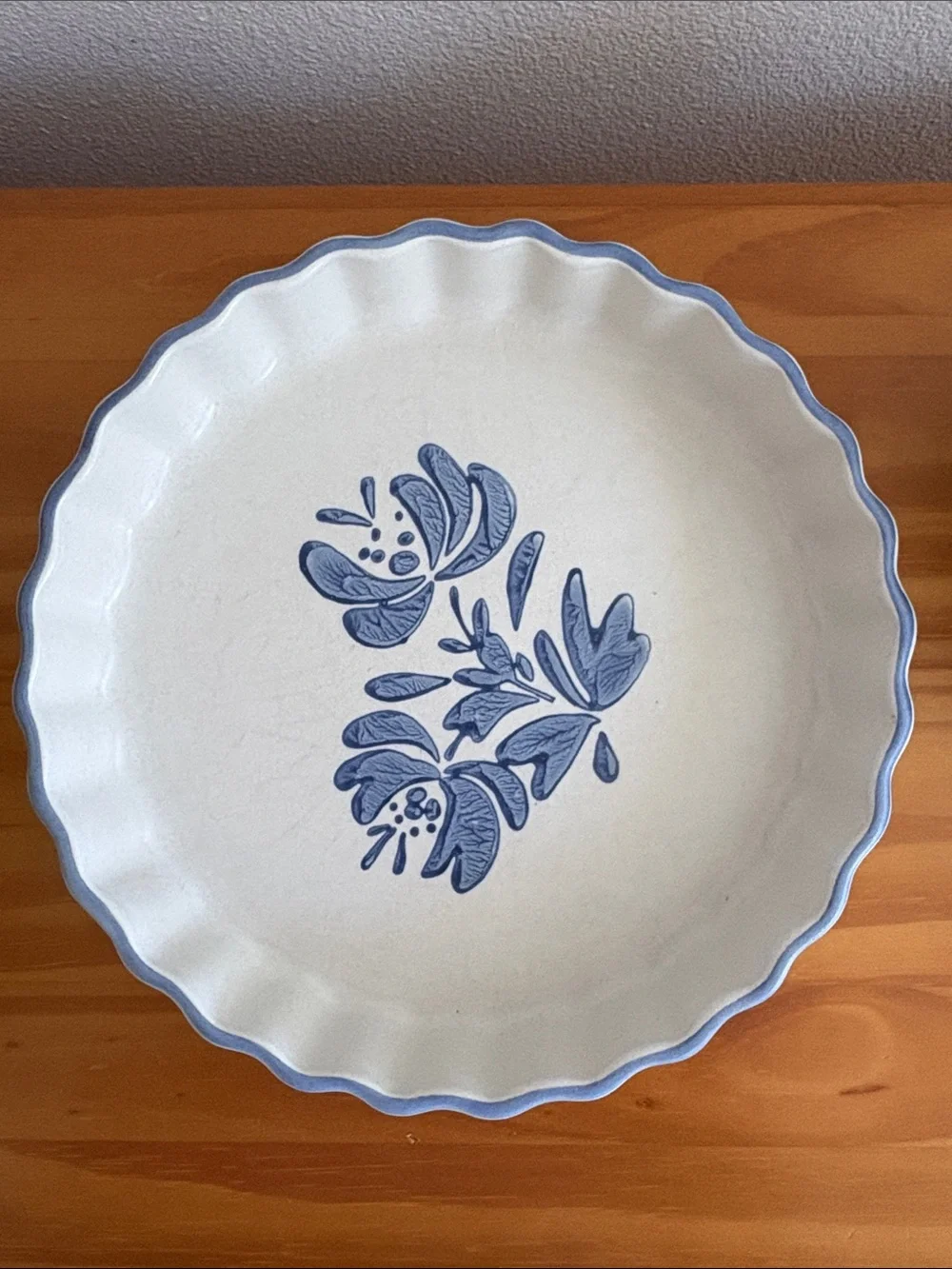 Pfaltzgraff YORKTOWNE Stoneware Fluted 9